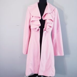 QZGZ pin winter coat with ruffled v neck Small